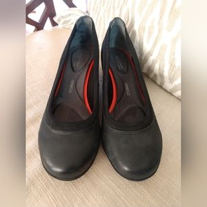 Rockport Total Motion Black Pumps 7.5